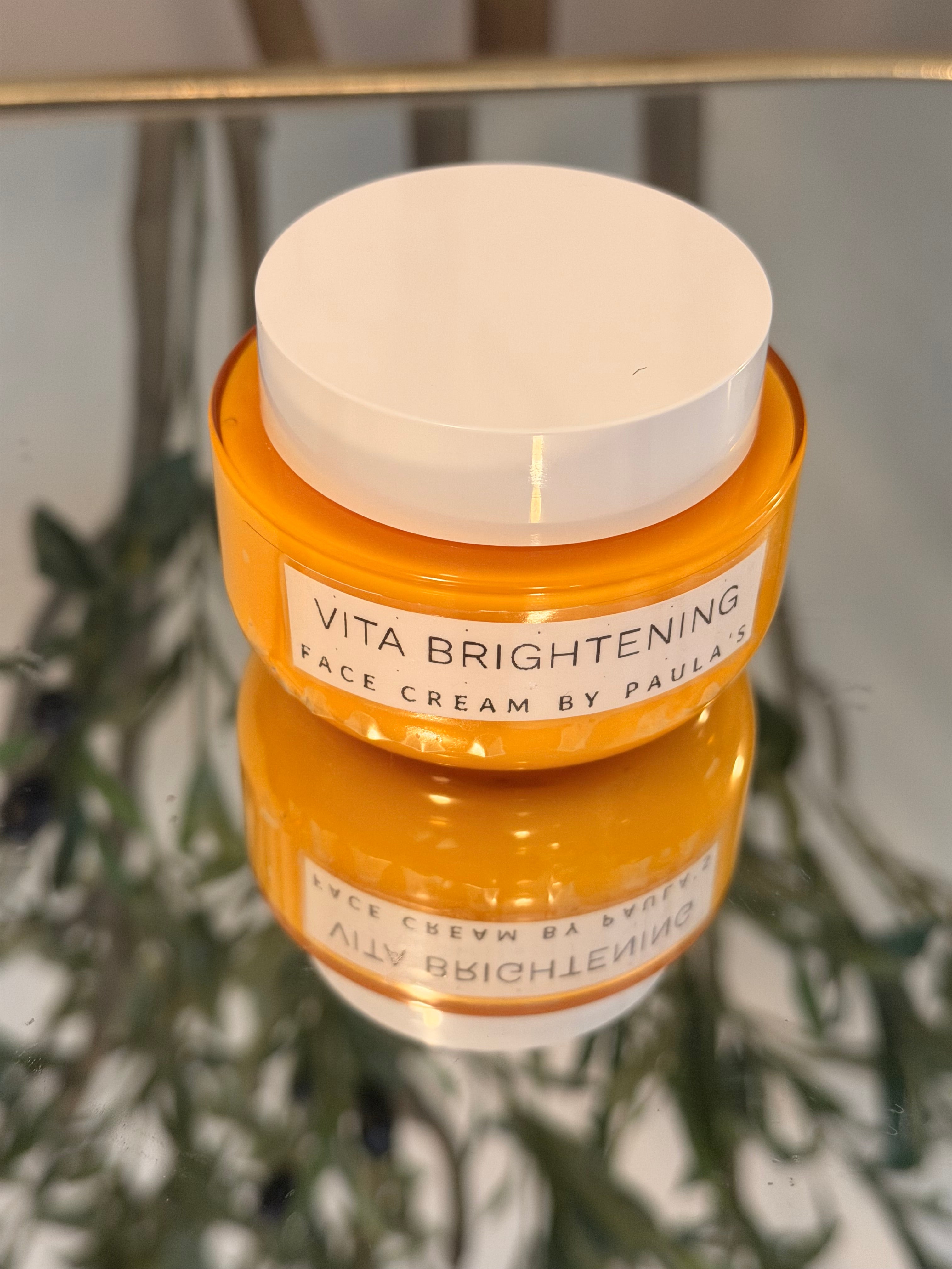 Vita
Brightening Face Cream and Serum Set by Paula’s