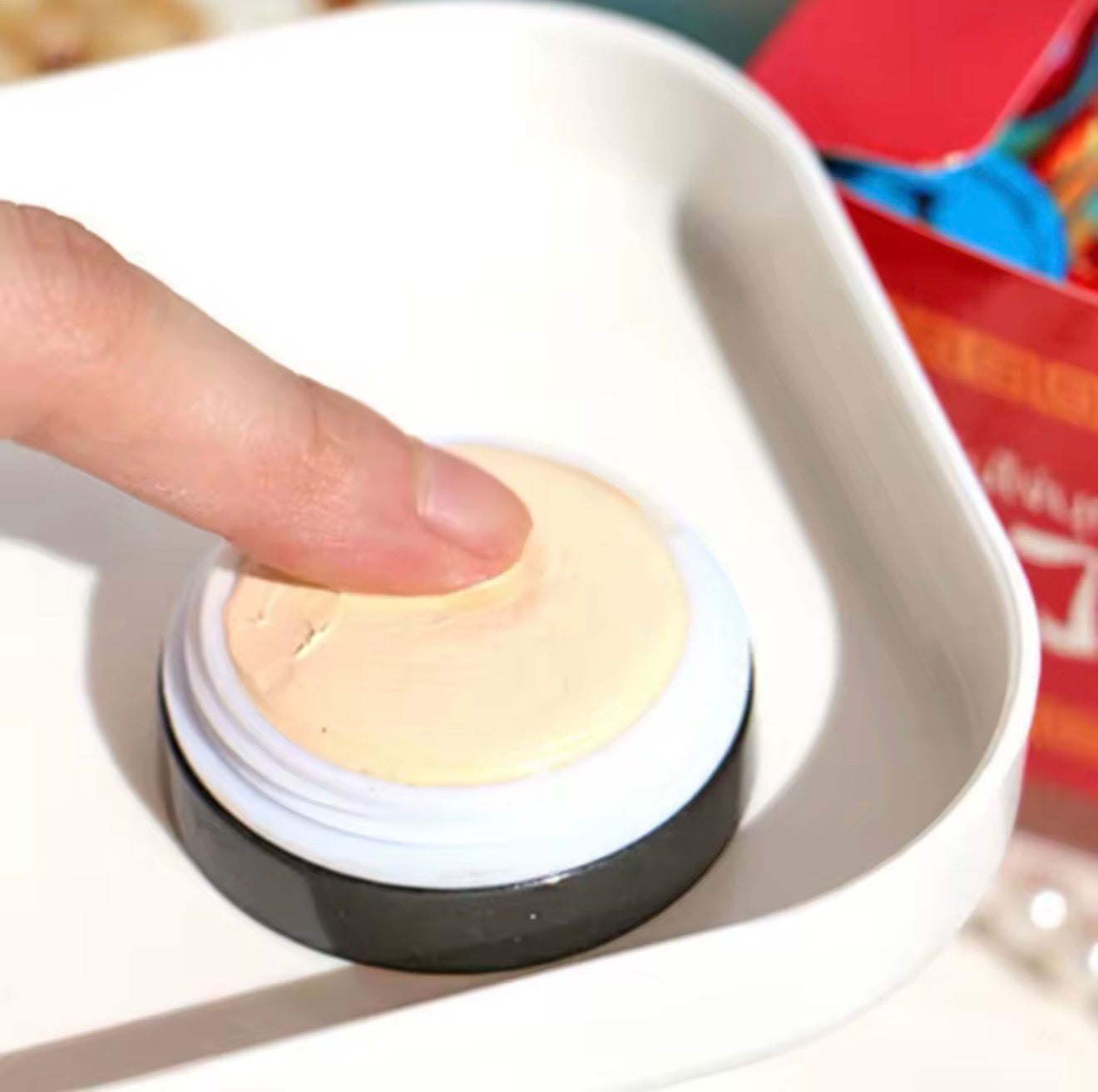 Thailand Powerful Freckle Removal Pearl Cream.