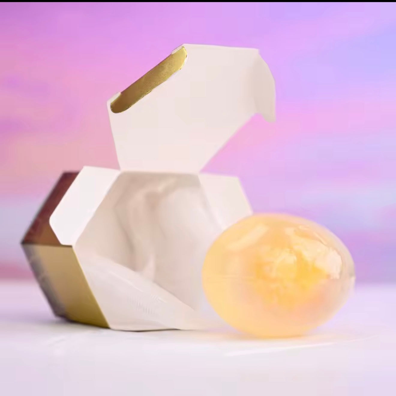 Egg soap
For face and body cleaning